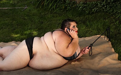 Monique and Lucie in SSBBW & Chubby combo from 