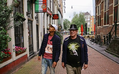 Dwayne and Barbara in Dwayne from Amsterdam from 