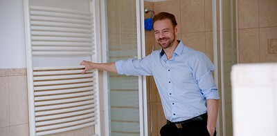 Mia Trejsi and Erik Everhard in Cleaning lady wants more from
