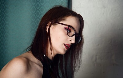Satine Spark in ShadowSlaves In bed with Satine from 