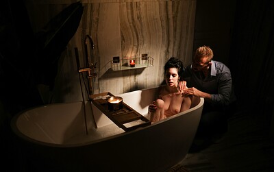 Anna de Ville and Erik Everhard in Bad & Breakfast 1 from 