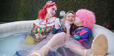 Lenina Crowne and Karina King in Gotcha! part 2 from 