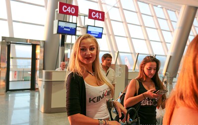 Wendy Moon and Mea Melone in Arriving at destination crazy from 