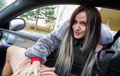 Peter Stallion and Melany Mendes in First year as a street whore from 