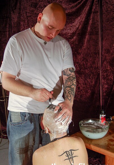 Michiko in Headshaving from 