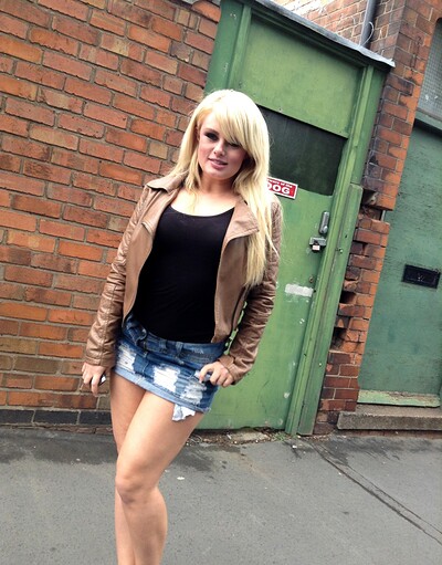 Bonnie Rose in  from 