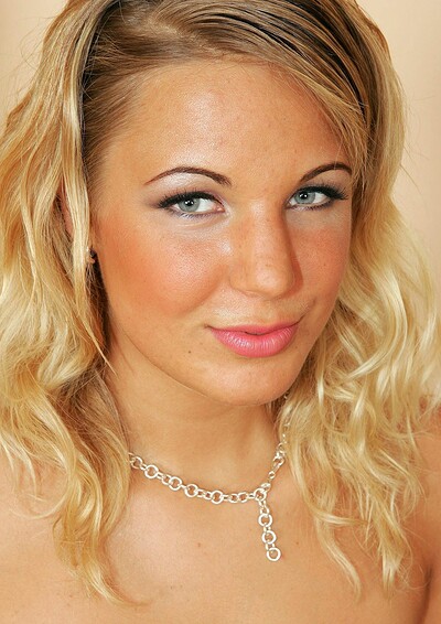 Samantha E in  from 