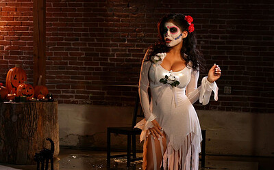 Alexis Amore and Nikki Rhodes in Alexis Amore And Nikki Rhodes, Scene #01 from 