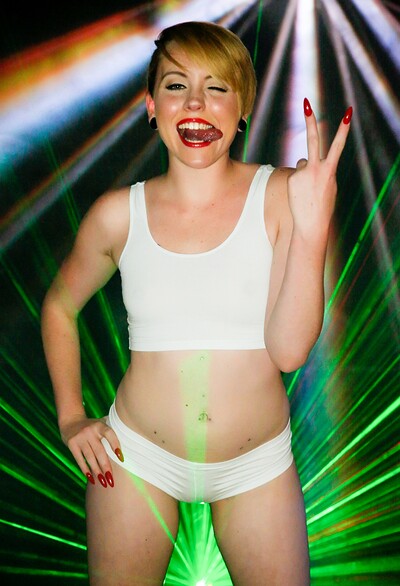 Miley May and Jay Smooth in Molly's - Wrecking Ballz, Scene #03 from 