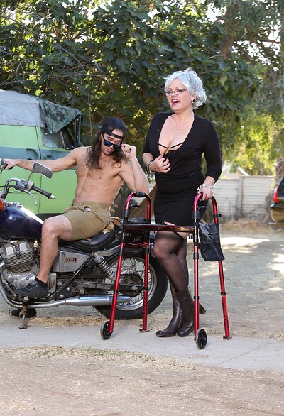 Kelly Leigh and T Stone in Horny Grannies Love To Fuck #12 - Scene 1 from 