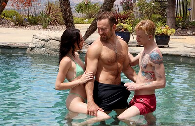 Victoria Sunshine and Bryce Beckett in Becumming Bisexual #03 - Victoria Sunshine, Bryce Beckett & Chad Rexx, from