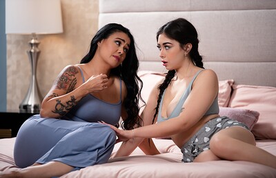 Dana Vespoli and Chloe Surreal in A Tempting Peek, Scene #01 from