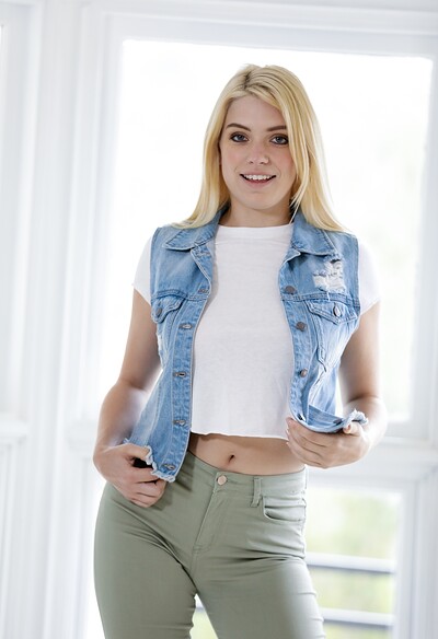 Giselle Palmer in Sweet Company Part 1 Scene #01 from 