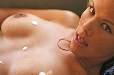 Kayla Synz in Lotionplay from 