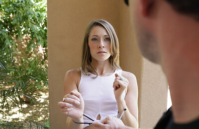 Kirsten Lee in Bounty Hunters Kirsten Lee - S1:E5 from 
