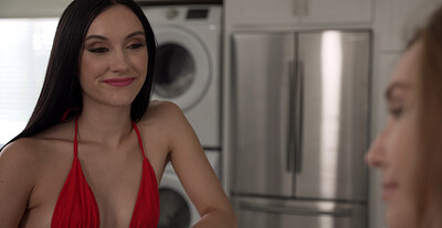 Claire Roos and Jazmin Luv in Are You A Tinkler Or A Sprinkler - S19:E8 from 