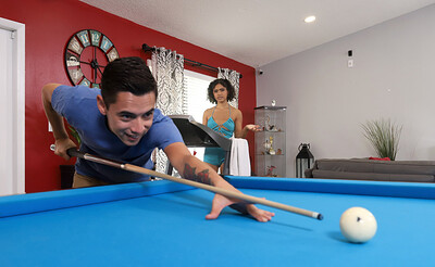 Dani Diaz and Juan El Caballo Loco in Sex Is Good Cardio - S26:E7 from