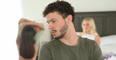 Amber Summer and Apollo Banks in Your Stepbrother Has A Big Dick - S30:E11 from