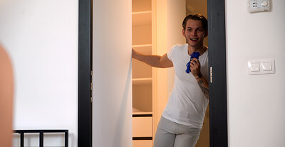 Simon Kitty and Tommy Gold in Stepsis Is Looking For Good Dick - S31:E8 from