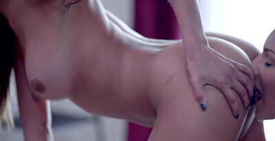 Amanda Aims and Chloe Amour in Like Minded - S17:E4 from