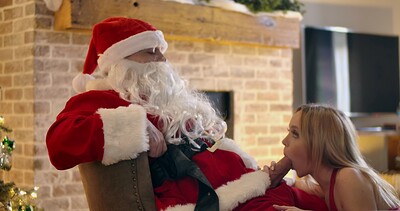 Kyle Mason and Nikole Nash in Sitting On Santas Lap - S14:E7 from 