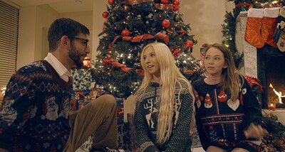 Angel Smalls and Kenzie Reeves in Christmas Family Sex - S1:E2 from
