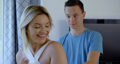 Nikki Nutz and Zazie in Lick It Before You Stick It - S15:E6 from
