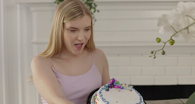 Harlow West and Jay Romero in Have Your Cake And Step Sister Too - S19:E5 from 