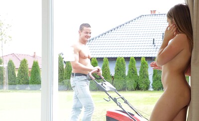 Alessandra Jane and Jay Dee in Natural Attraction - S13:E6 from 