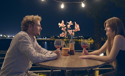 Miley Cole and Tyler Nixon in New Love - S25:E4 from 