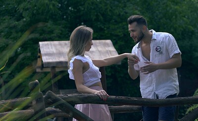 Antonio Suleiman and Vera Wonder in Cant Wait - S25:E12 from 