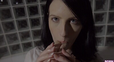 Alex Harper in My Snap Girl - S12:E4 from 
