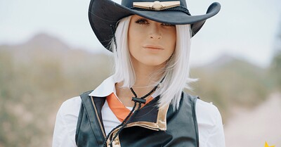 Emma Hix and Ryan Driller in Overwatchers Ashe Smashed - S2:E7 from 