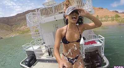 Bambino and Damon Dice in Spring Break Lake Powell 2 - S1:E2 from