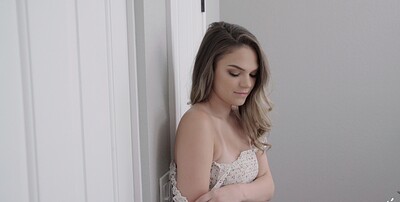 Ms Faris and Nathan Bronson in I Need Your Cum - S3:E9 from 