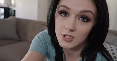 Nathan Bronson and Rosalyn Sphinx in My Psycho Step Sister - S12:E5 from