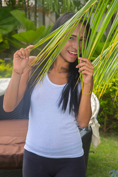 Sofia Suarez in Exotic Cutie from
