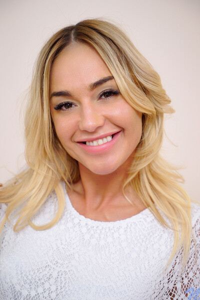 Lola Love in Little Stunner from