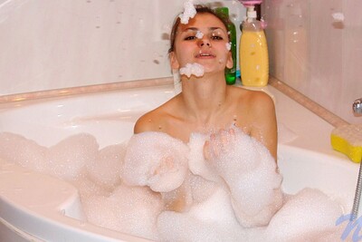 Katrina in Bathtub soak from 