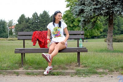 Tinna in Outdoor_flashing from 
