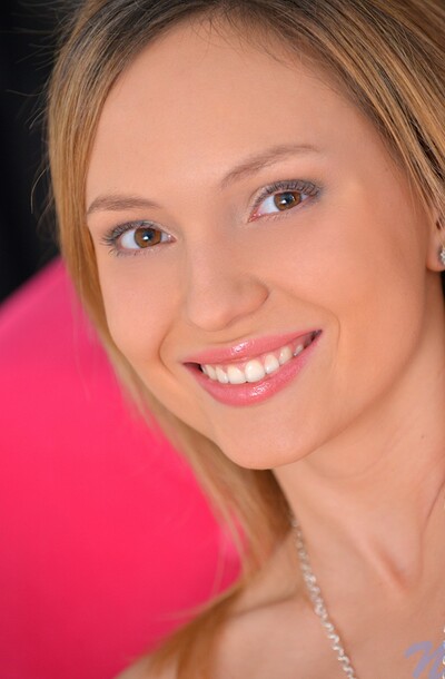 Nataly Von in Oh so sexy from