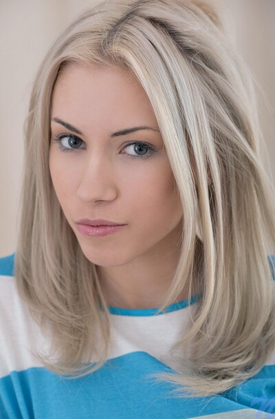 Kamilla in Getting a little frisky from