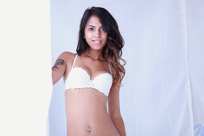 Lindsey Woods in 1white Out from