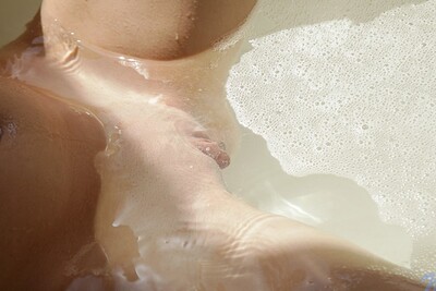 Emily Grey in How She Likes To Relax from