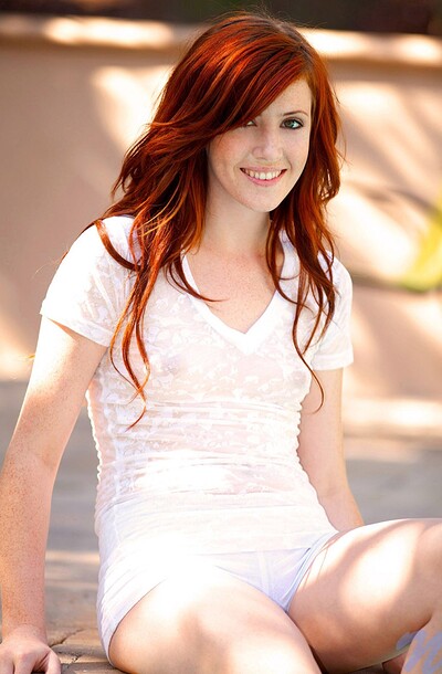 Elle Alexandra in Wet Pussy from 
