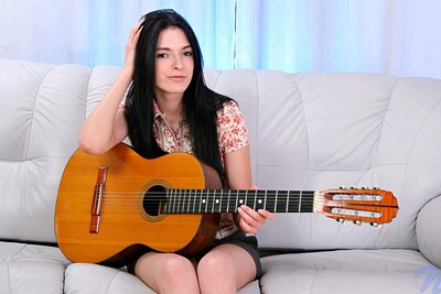 Larisa in Pinktoy from 