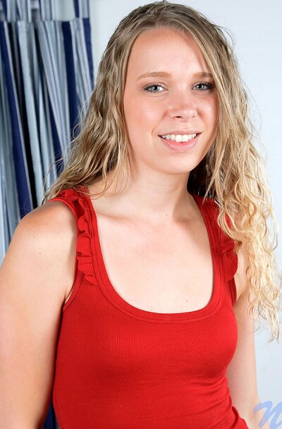 Annastevens in Fingerfuck from 
