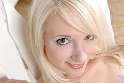Ashleyjane in Chairlove from 