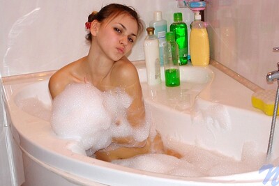 Katrina in 6bathtub Soak from 