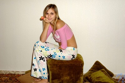Katrina in 4lolly Plops from 